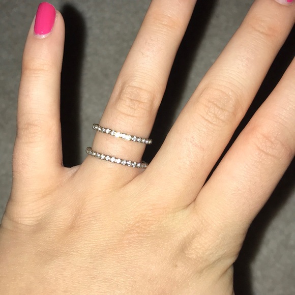 ring - Picture 1 of 1